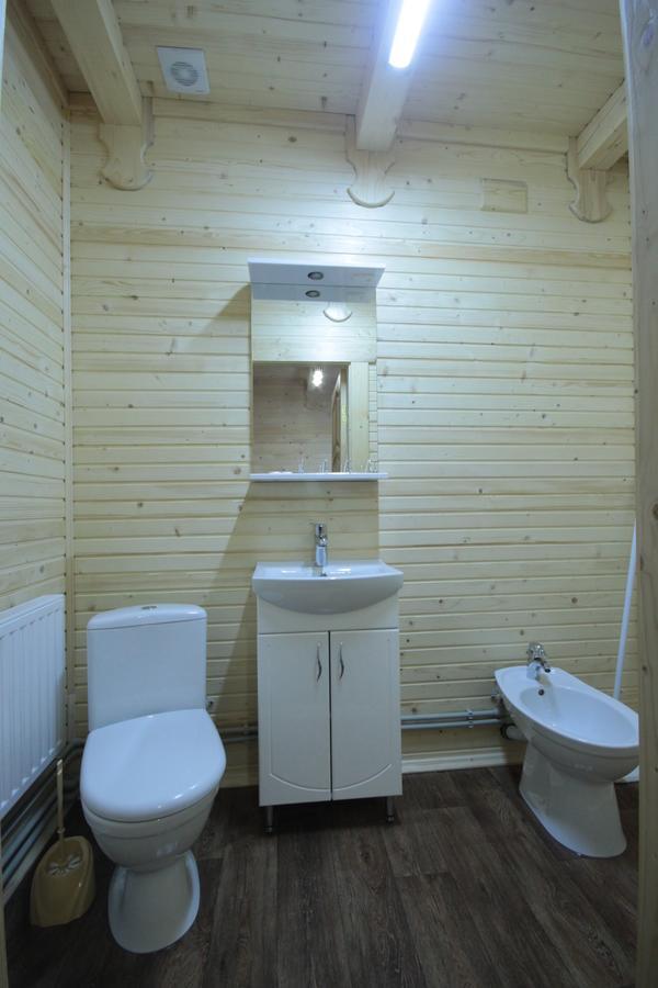 Family Hotel Kaskad Bukovel Esterno foto